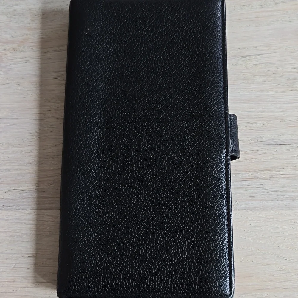 BVLGARI sophisticated black